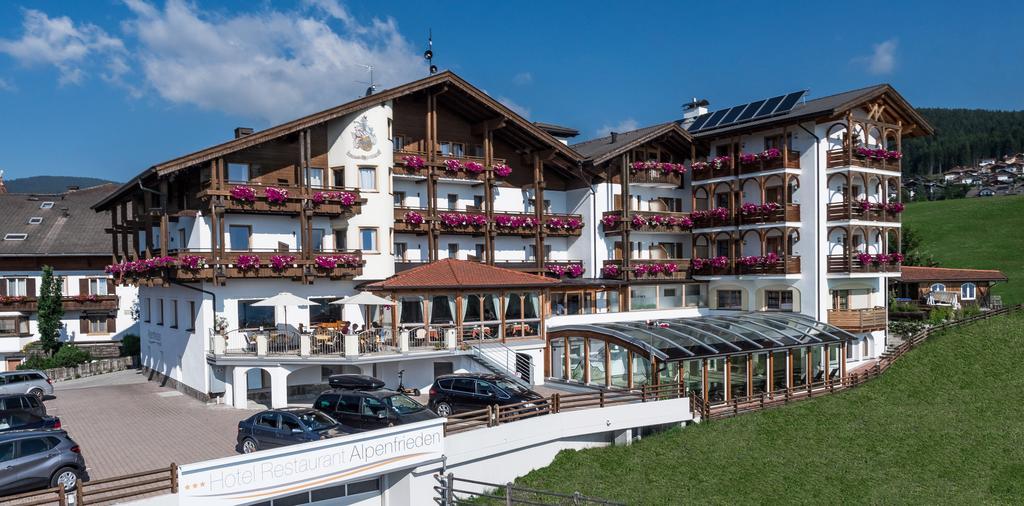 Hotel Alpenfrieden Maranza Exterior foto